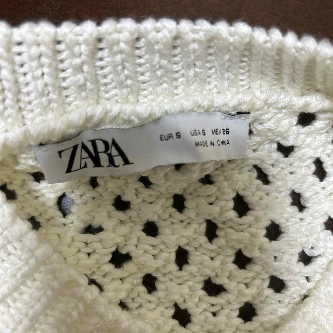 ZARA(ザラ)のZARAニットベスト レディースのトップス(ベスト/ジレ)の商品写真