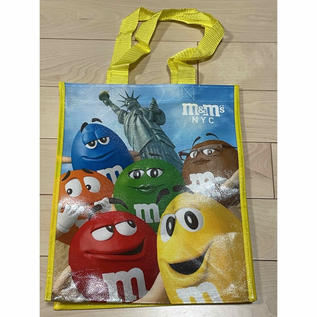 m&m’s ニューヨーク　エコバッグ トートバッグ レディースのバッグ(エコバッグ)の商品写真