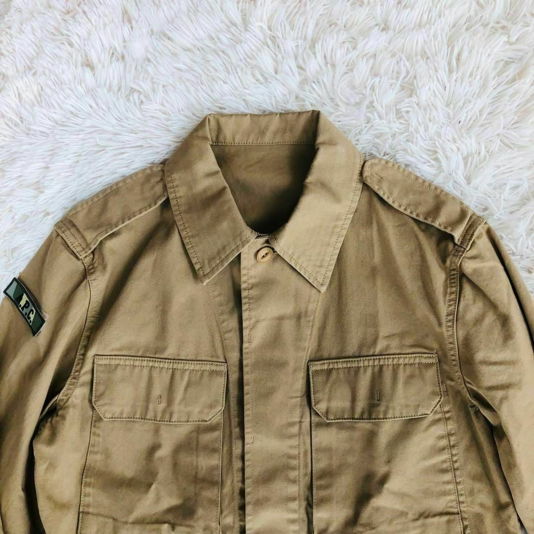 A.P.C(アーペーセー)のA.P.C.アーペーセー　ワークシャツ　ミリタリーシャツジャケットベージュAPC メンズのトップス(シャツ)の商品写真