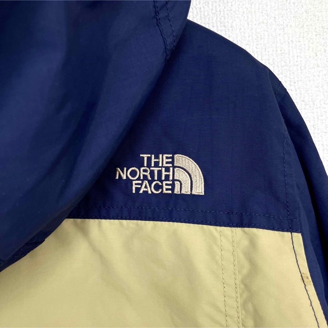 THE NORTH FACE(ザノースフェイス)の美品レア ノースフェイス ホワイトレーベル マウンテンパーカー レディースM レディースのジャケット/アウター(ナイロンジャケット)の商品写真