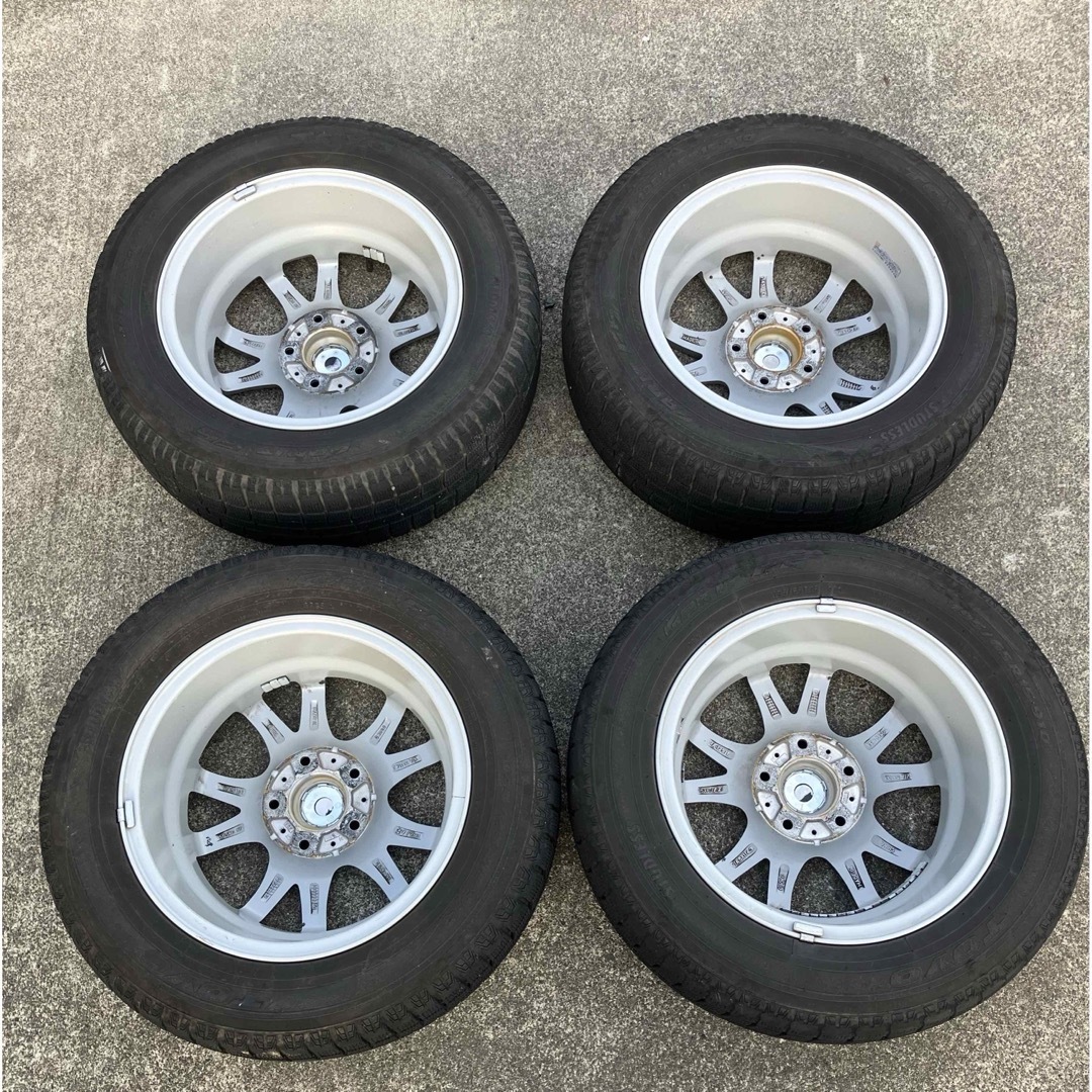 トーヨータイヤ(トーヨータイヤ)の195/65R15 スタッドレスタイヤ アルミホイール４本セット キャップナット 自動車/バイクの自動車(タイヤ・ホイールセット)の商品写真