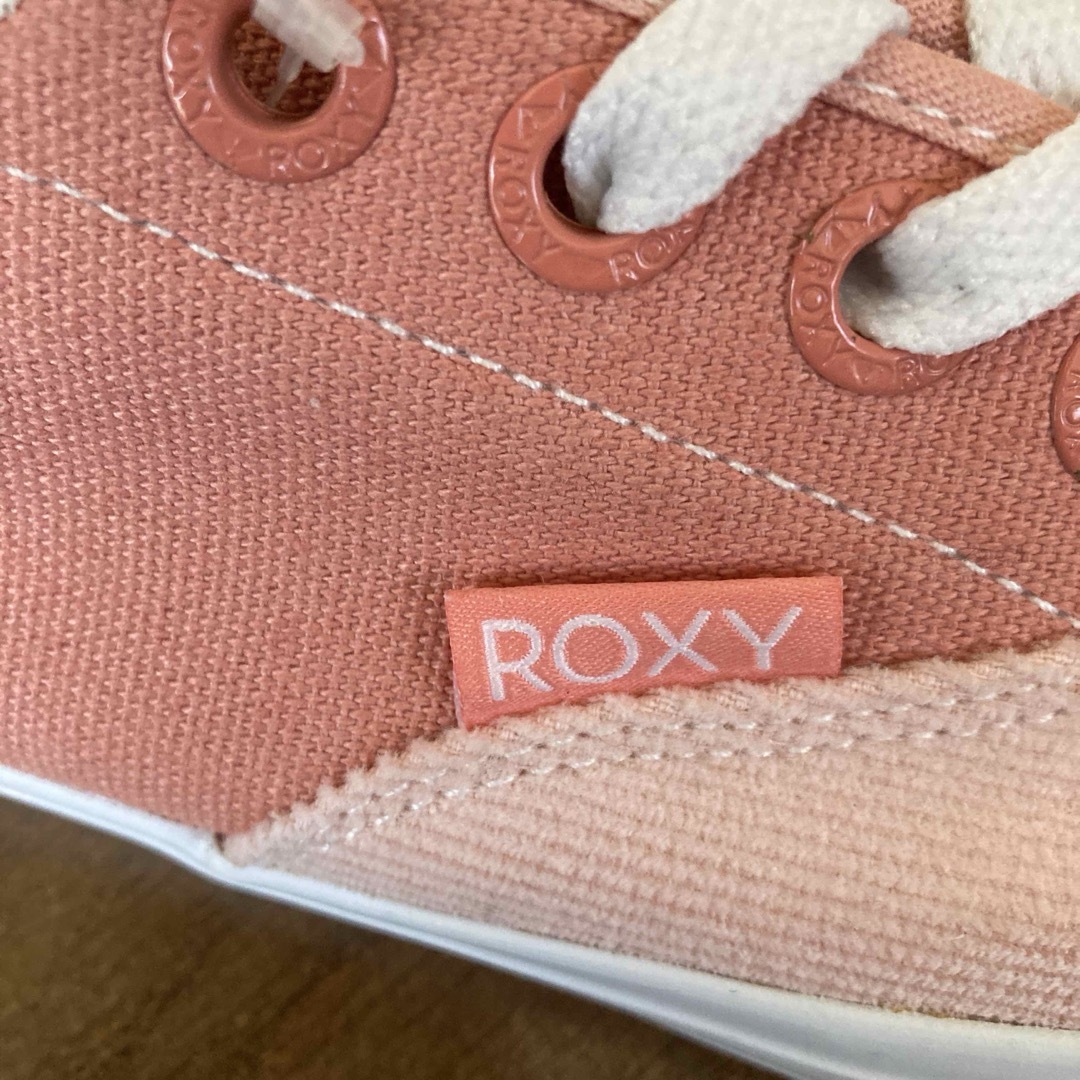 Roxy(ロキシー)のROXY PINK スニーカー　23.5 新品 レディースの靴/シューズ(スニーカー)の商品写真