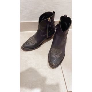 GOLDEN GOOSE(ブーツ)のフリマアイテム一覧 GOLDEN GOOSE(ブーツ)のフリマアイテム一覧