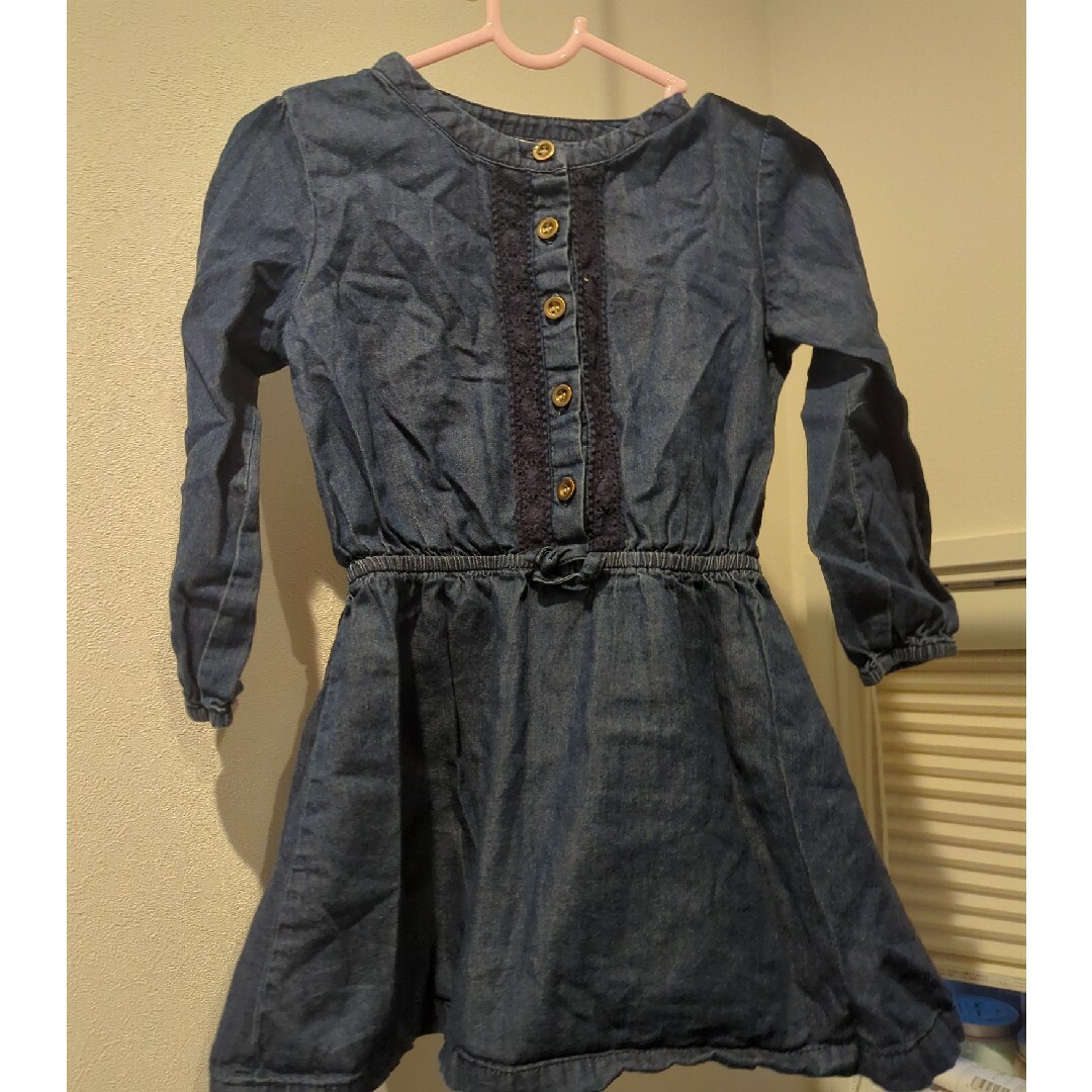 トイザらス(トイザラス)のデニム　ワンピース　95 トイザらス キッズ/ベビー/マタニティのキッズ服女の子用(90cm~)(ワンピース)の商品写真