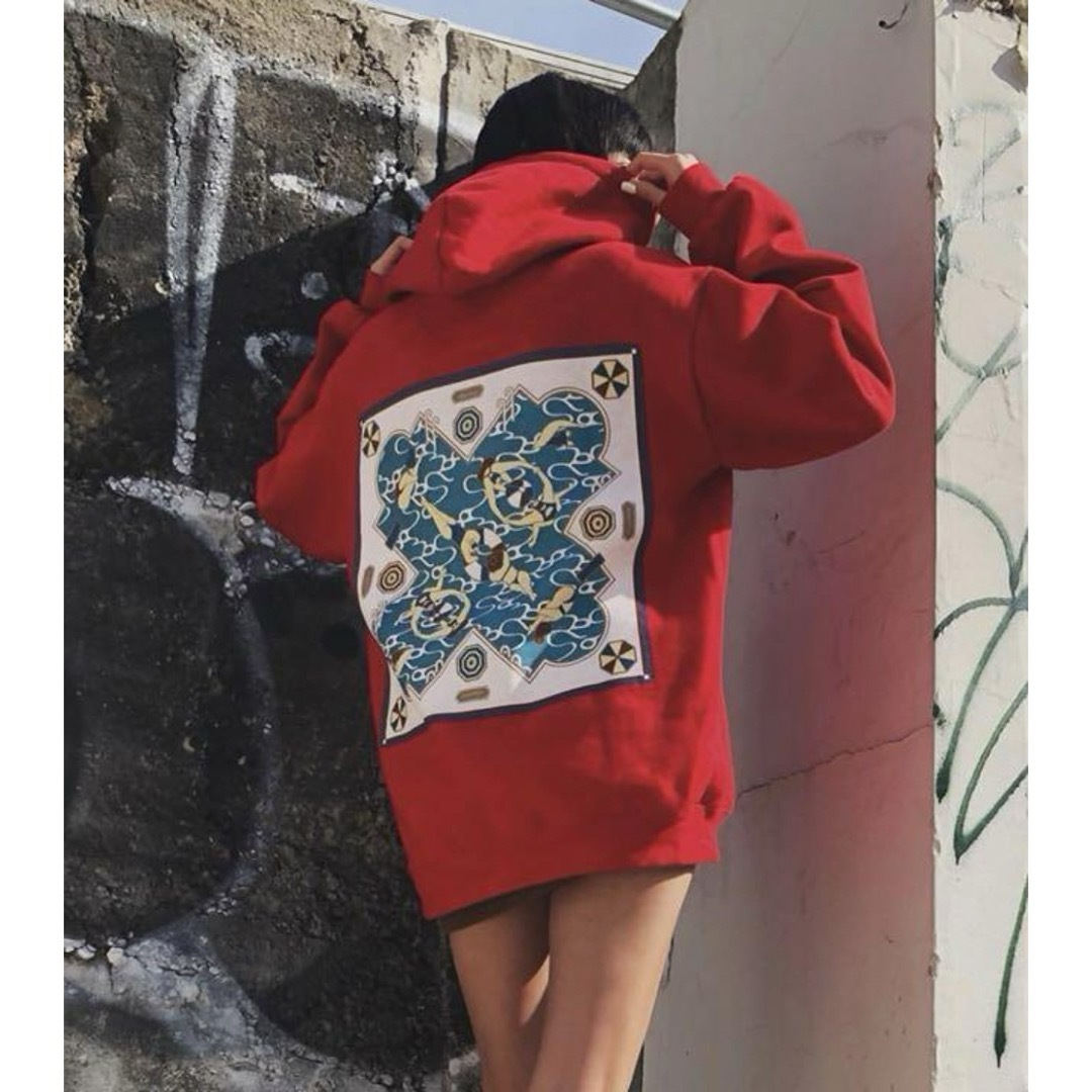 JUEMI(ジュエミ)のJUEMI MACCIU POOL HOODIE パーカー レッド 赤 レディースのトップス(パーカー)の商品写真