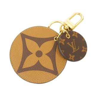 ルイヴィトン(LOUIS VUITTON)の【4ha0726】ルイヴィトン キーホルダー/モノグラム・リバース/モノグラム・ジャイアント/ポルトクレ イリュストレ/M69317/ブラウン【中古】メンズ/レディース/ユニセックス(キーホルダー)