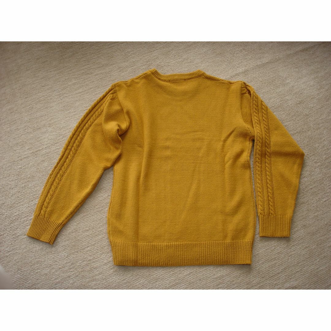 Needrie セーター【オレンジがかった黄土色】☆彡USED メンズのトップス(ニット/セーター)の商品写真