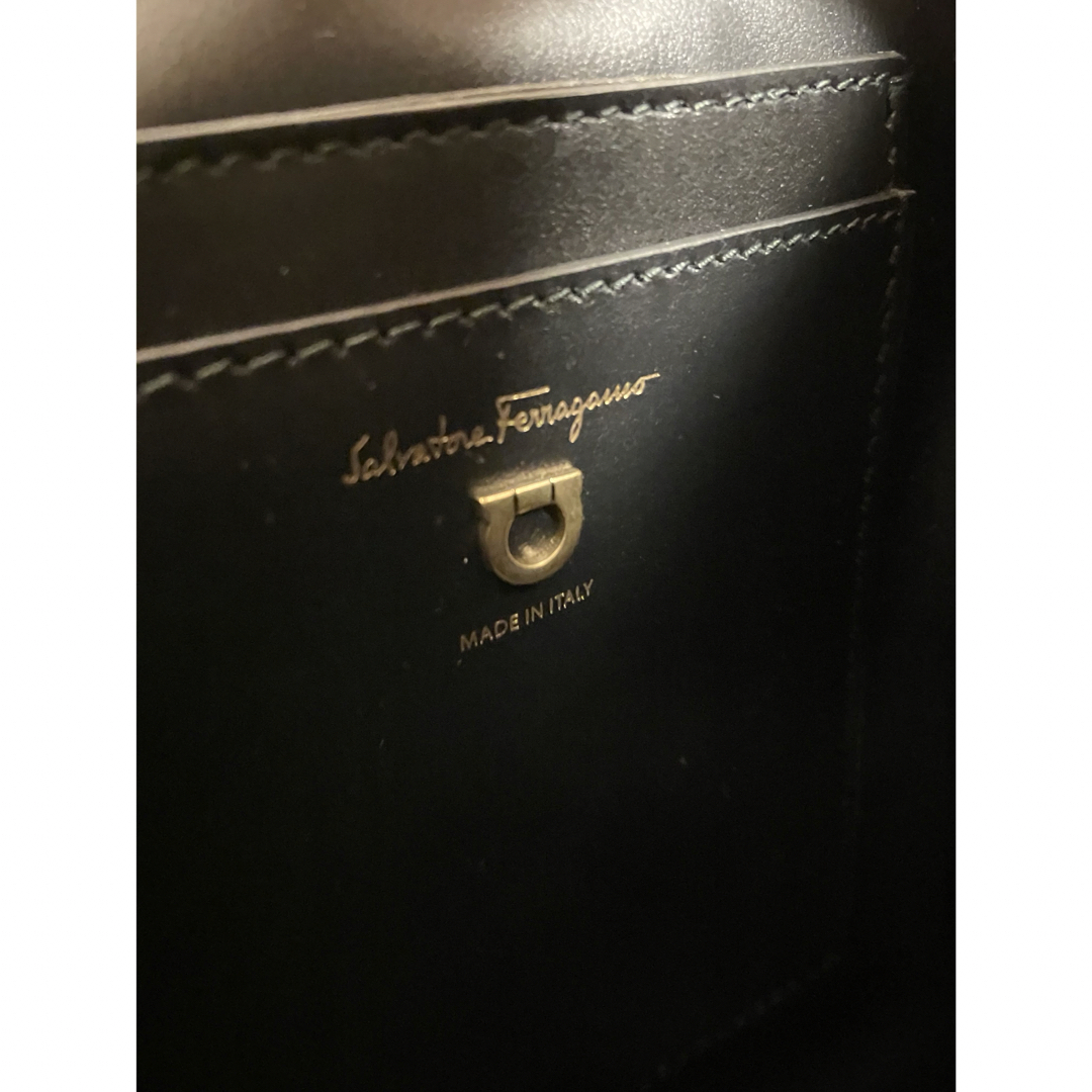 Salvatore Ferragamo(サルヴァトーレフェラガモ)のフェラガモ  リュック レディースのバッグ(リュック/バックパック)の商品写真