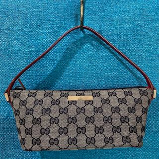 Gucci - GUCCIキャンパスレザーハンドバッグポーチ