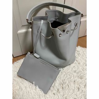 EMPORIO ARMANI エンポリオ　アルマーニ　ショルダーバッグ　A4