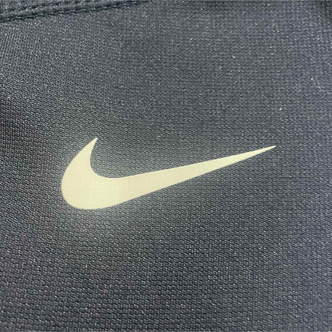 NIKE(ナイキ)の【超希少品】ヤクルトスワローズ　NIKE THERMA-FIT パーカー　L メンズのトップス(パーカー)の商品写真