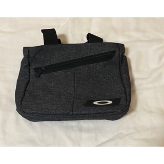Oakley(ショルダーバッグ)のフリマアイテム一覧 Oakley(ショルダーバッグ)のフリマアイテム一覧