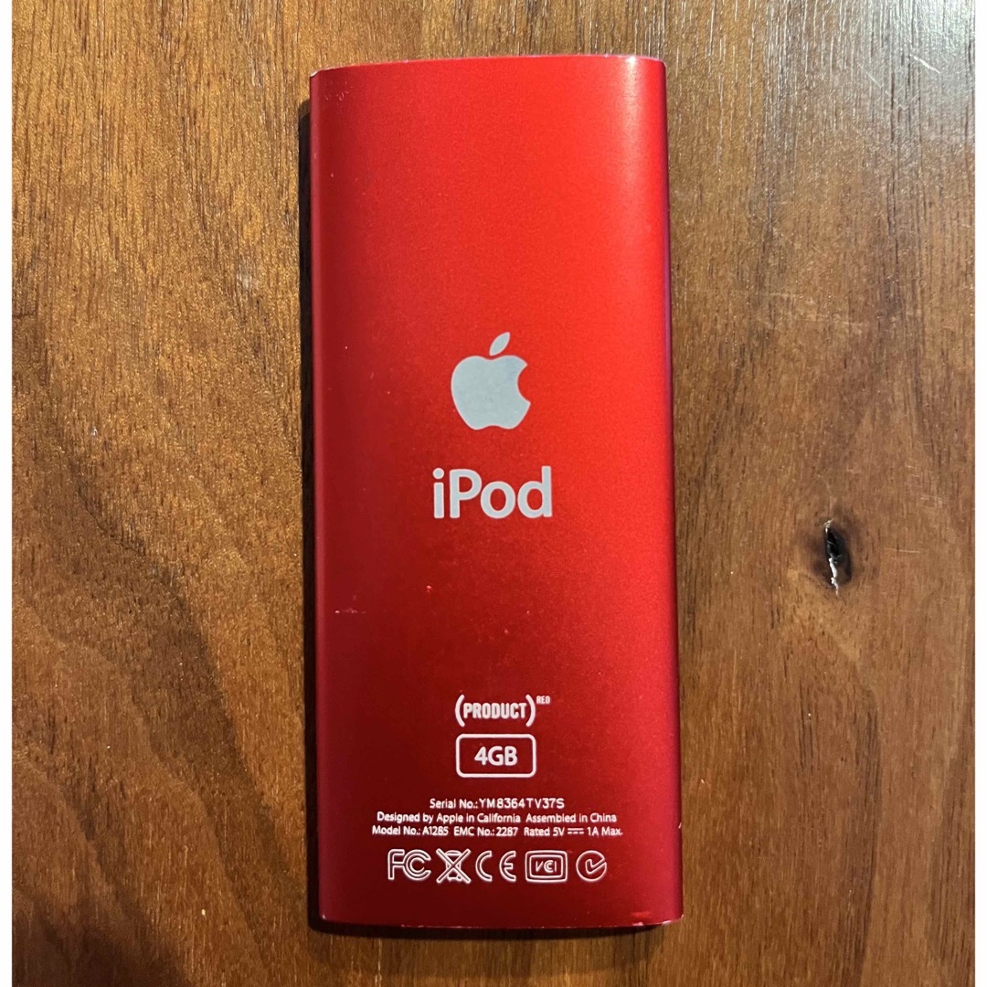 iPod(アイポッド)のiPod nano  4GB スマホ/家電/カメラのオーディオ機器(ポータブルプレーヤー)の商品写真