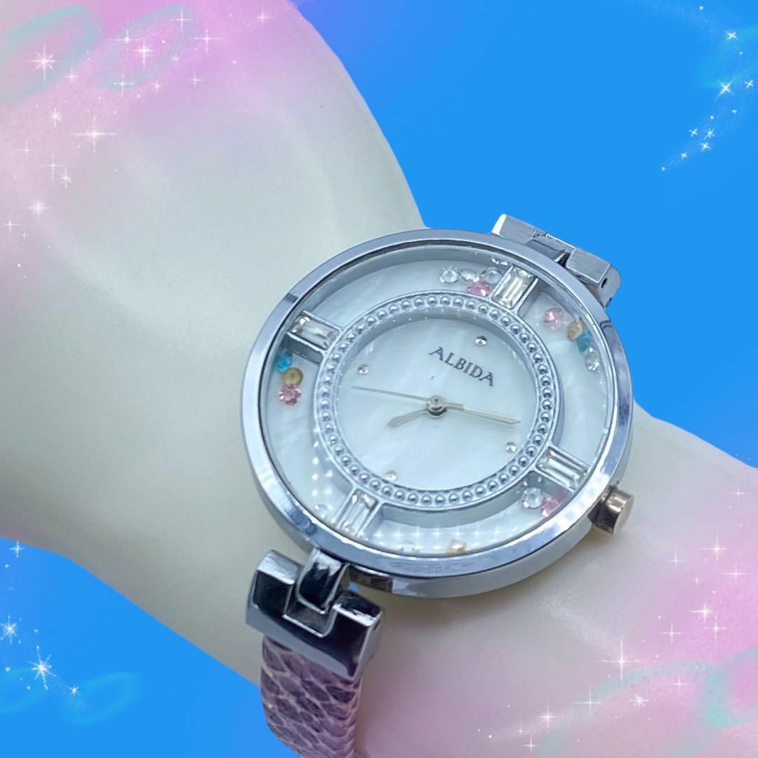 《美品　稼動品》　アルビダ　レディース腕時計　ホワイト文字盤　クォーツ レディースのファッション小物(腕時計)の商品写真