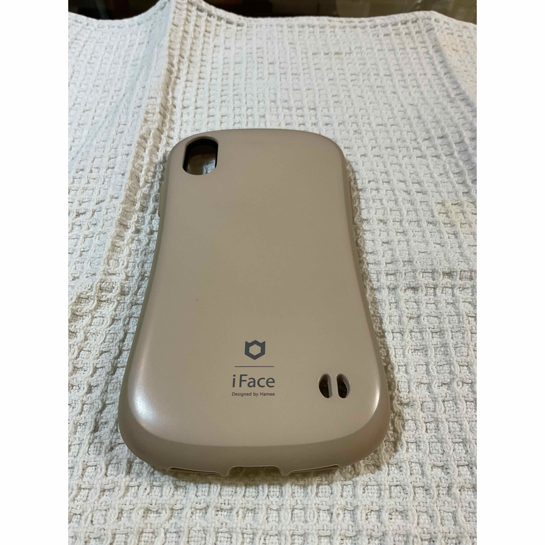 iPhone(アイフォーン)のiPhone XR 64GB レッド スマホ/家電/カメラのスマートフォン/携帯電話(スマートフォン本体)の商品写真