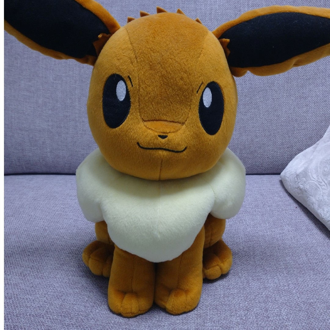 ポケモン(ポケモン)の【値下げ】ポケモン めちゃでか イーブイ ぬいぐるみ エンタメ/ホビーのおもちゃ/ぬいぐるみ(ぬいぐるみ)の商品写真