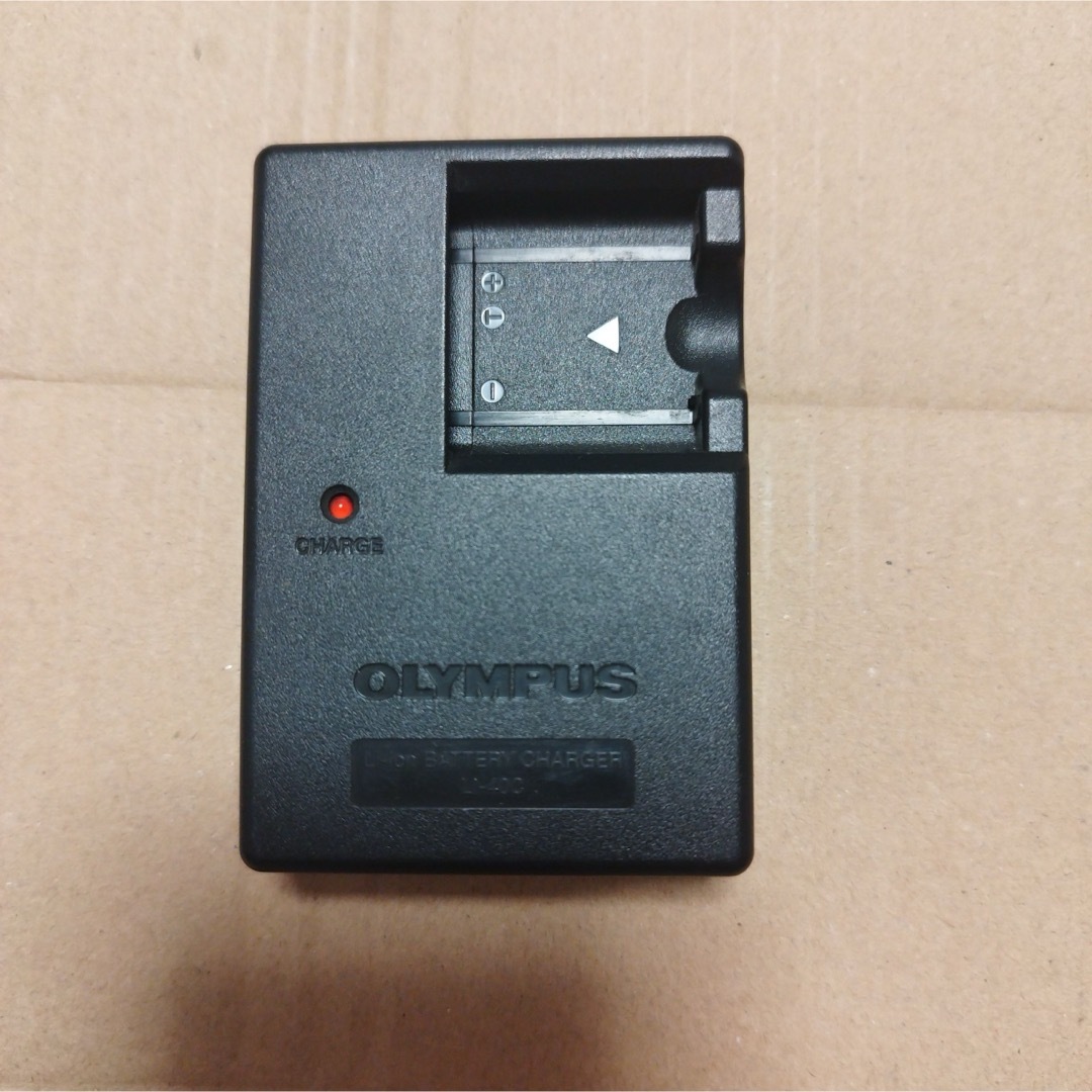 OLYMPUS 1050SW デジタルカメラ スマホ/家電/カメラのカメラ(コンパクトデジタルカメラ)の商品写真