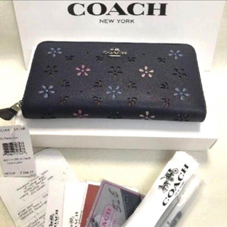 コーチ(COACH)のコーチcoach 紺色長財布　女性花柄カッティングブランドウォレットF31164(財布)