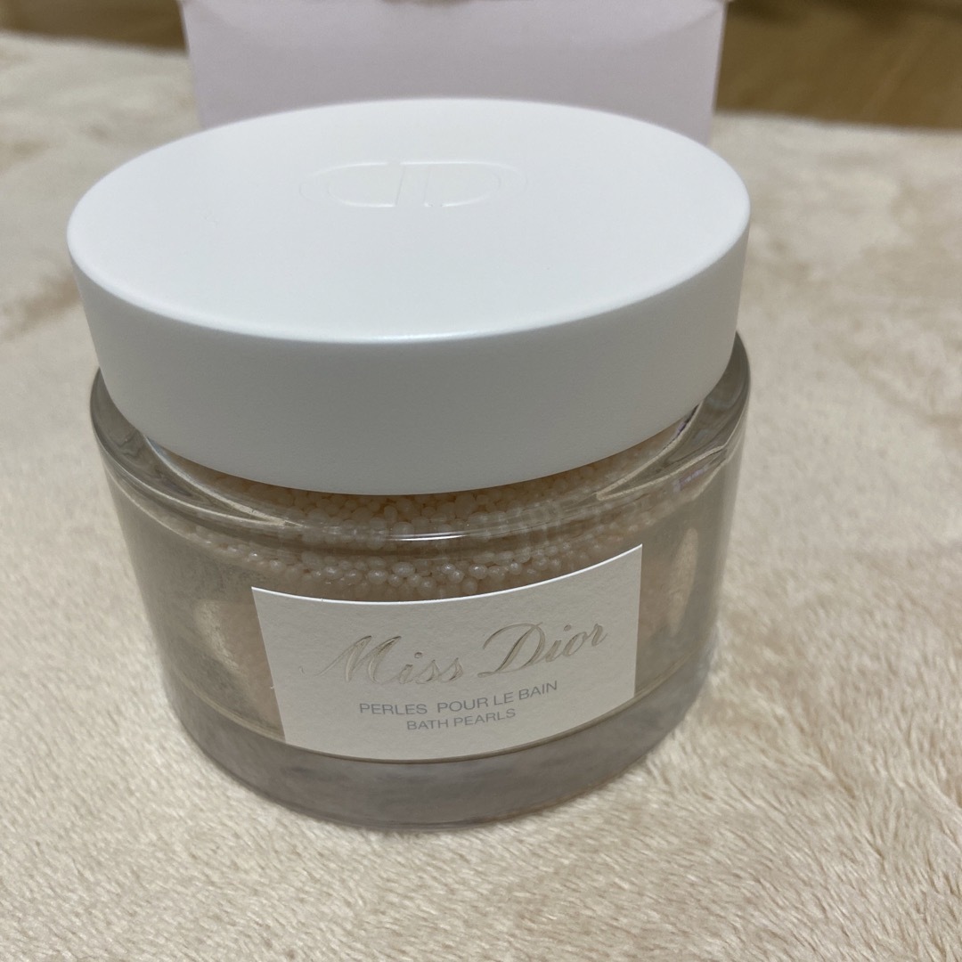 Dior(ディオール)のMiss Dior ミスディオール　バスパール　入浴剤　100g コスメ/美容のボディケア(入浴剤/バスソルト)の商品写真