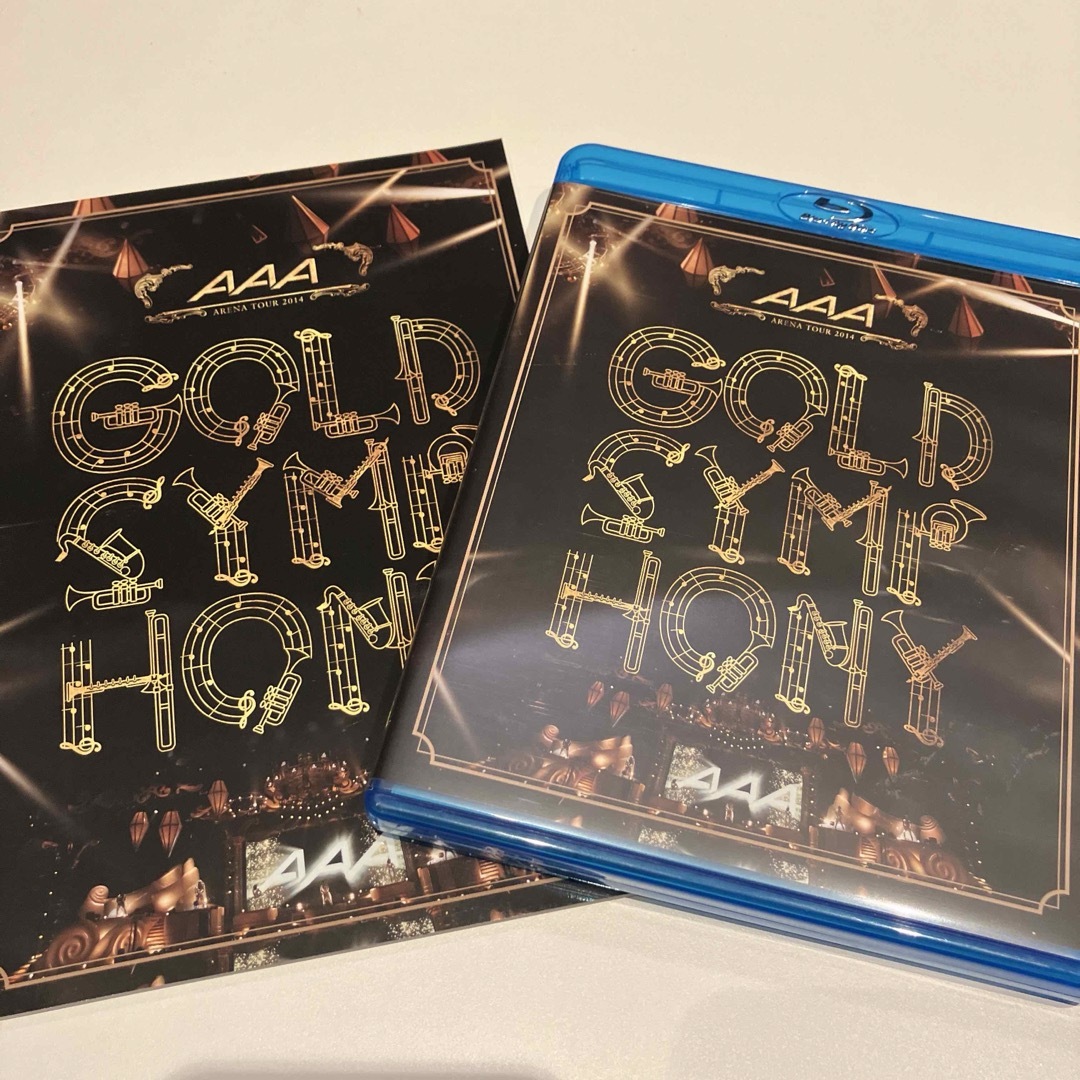 AAA/AAA ARENA TOUR 2014-Gold Symphony-〈c エンタメ/ホビーのDVD/ブルーレイ(ミュージック)の商品写真