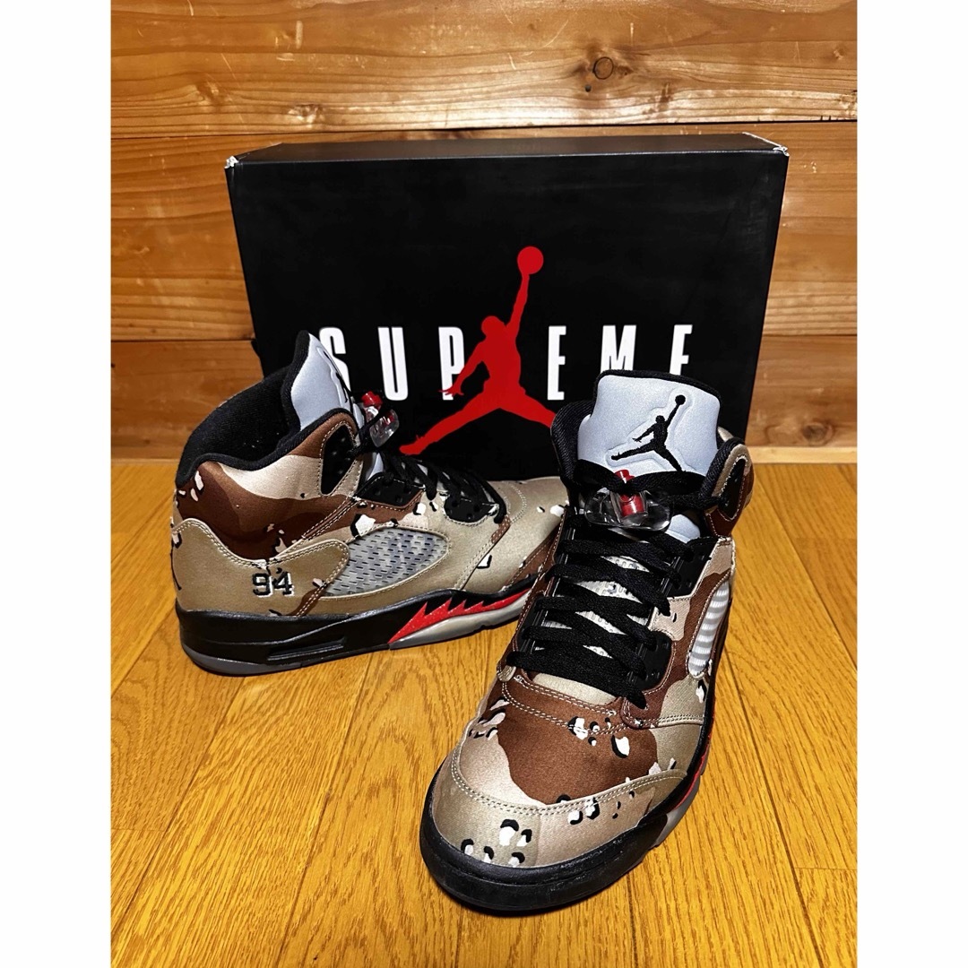 Supreme(シュプリーム)のNike×Supreme Air  jordan5 Desert Camo29 メンズの靴/シューズ(スニーカー)の商品写真