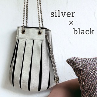 inner color Drawstring bag／silver (バッグ)