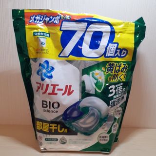 P&G - ☆アリエール☆ジェルボール4D部屋干し用 つめかえメガジャンボサイズ☆