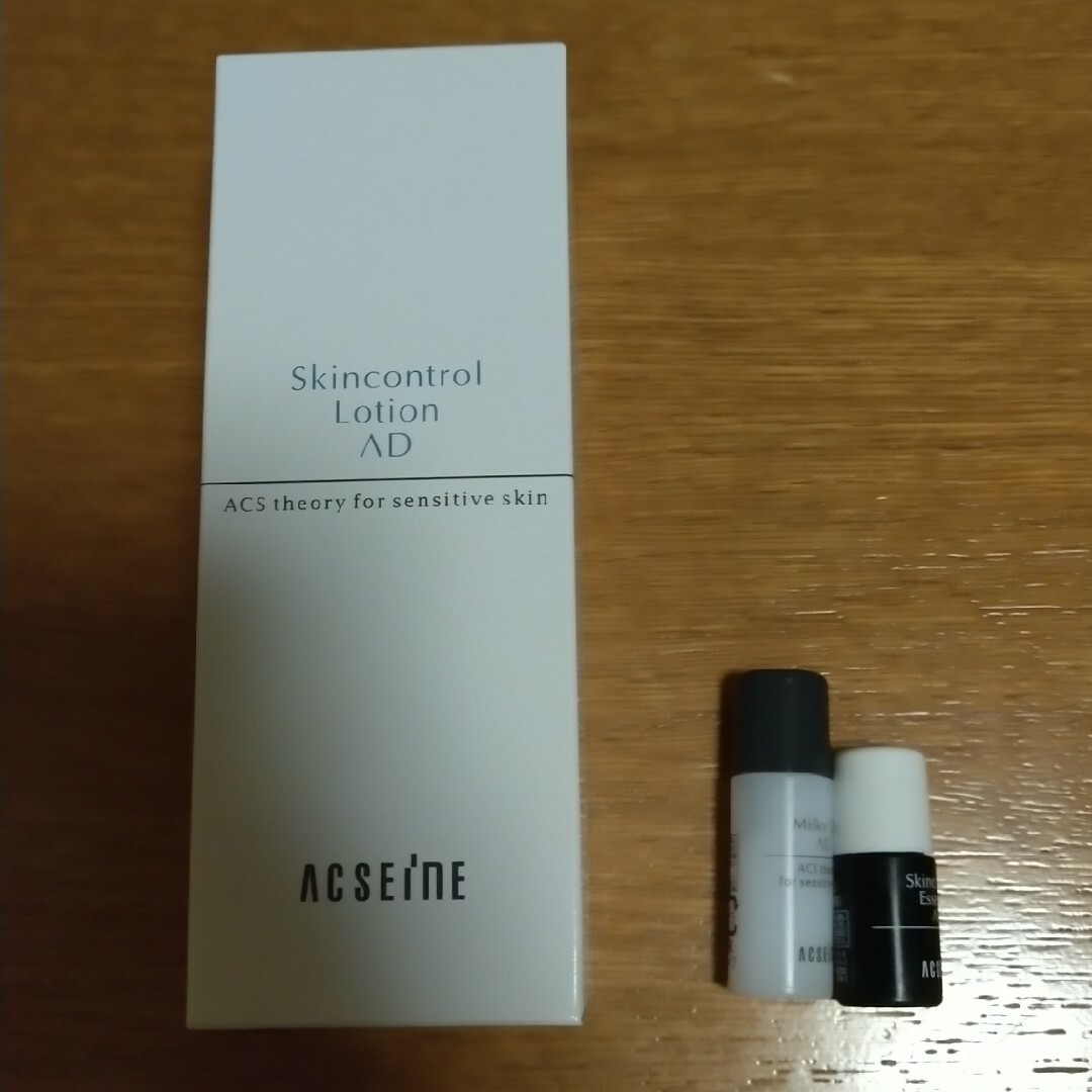 アクセーヌ AD コントロール ローション(化粧水) 120ml  おまけ付き コスメ/美容のスキンケア/基礎化粧品(化粧水/ローション)の商品写真