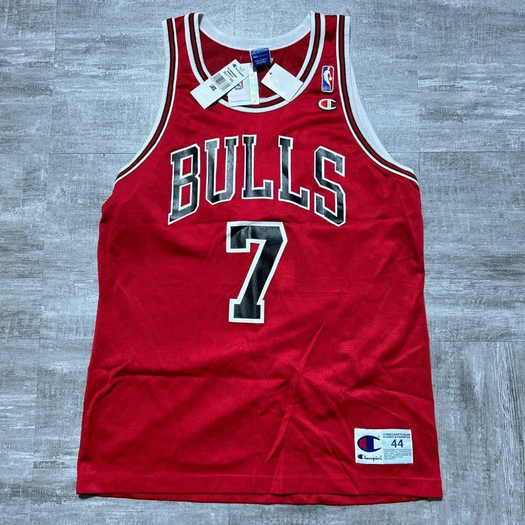 Champion(チャンピオン)のBULLS KUKOC トニー クーコッチ シカゴブルズ 7 ユニフォーム スポーツ/アウトドアのスポーツ/アウトドア その他(バスケットボール)の商品写真