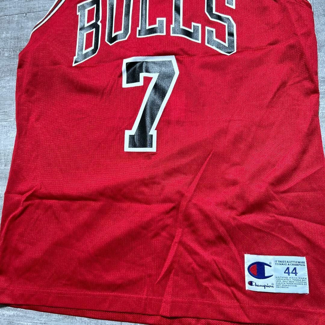 Champion(チャンピオン)のBULLS KUKOC トニー クーコッチ シカゴブルズ 7 ユニフォーム スポーツ/アウトドアのスポーツ/アウトドア その他(バスケットボール)の商品写真