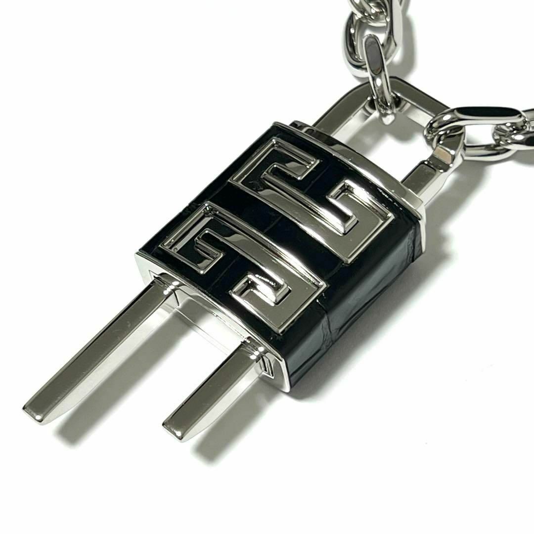 GIVENCHY(ジバンシィ)の【高級・希少】ジバンシィ　メンズ　パドロック　ネックレス　ペンダント　４G メンズのアクセサリー(ネックレス)の商品写真