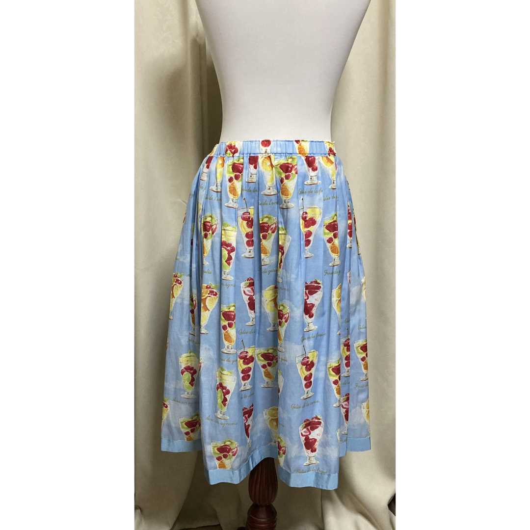 JaneMarple(ジェーンマープル)のジェーンマープル　パフェ　スカート　水色　JaneMarple レディースのスカート(ひざ丈スカート)の商品写真
