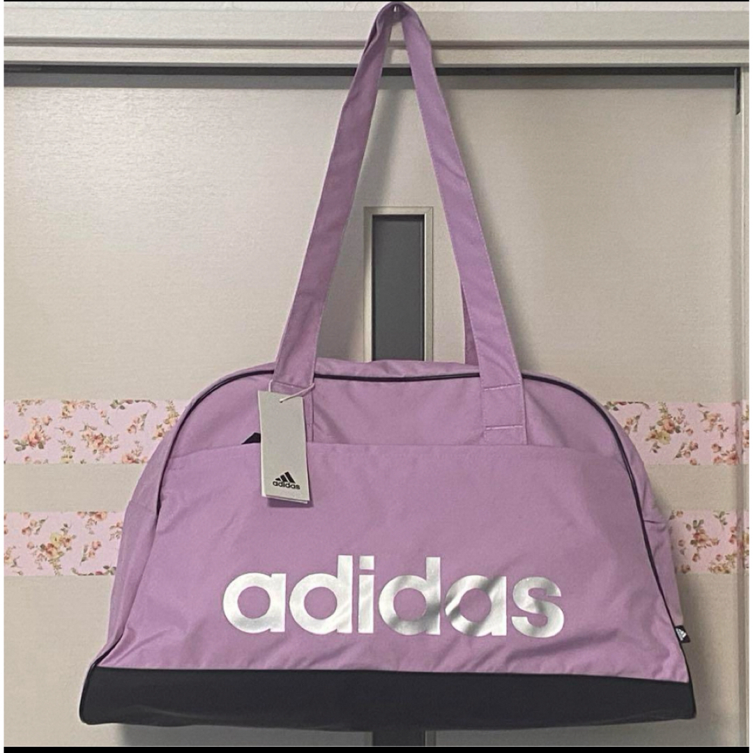 adidas(アディダス)のタグ付き未使用 adidas 軽量 肩掛けボストンバッグ アディダス ジムバッグ レディースのバッグ(ボストンバッグ)の商品写真