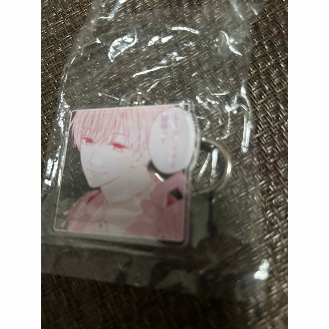 ピンクとハバネロ　アクリルキーホルダー⭐️ エンタメ/ホビーのアニメグッズ(その他)の商品写真