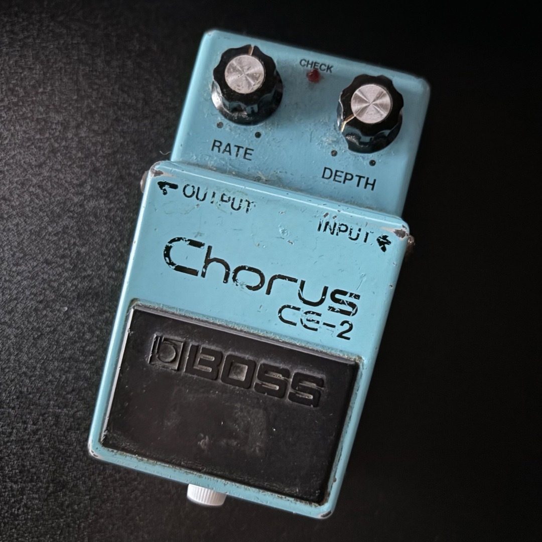 BOSS(ボス)のBOSS CE-2 ジャンク　本来銀ネジ 楽器のギター(エフェクター)の商品写真