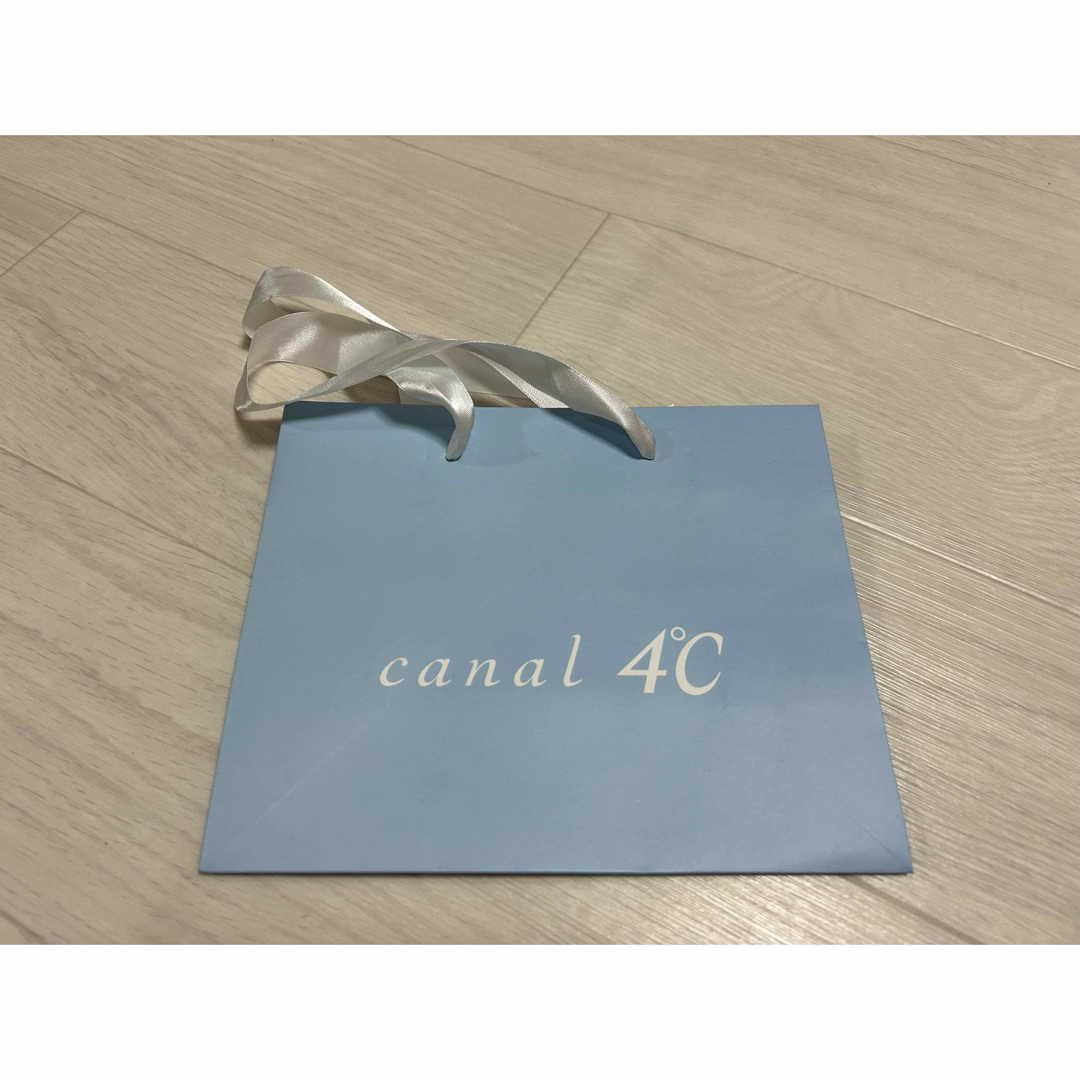 canal４℃(カナルヨンドシー)の紙袋② レディースのバッグ(ショップ袋)の商品写真