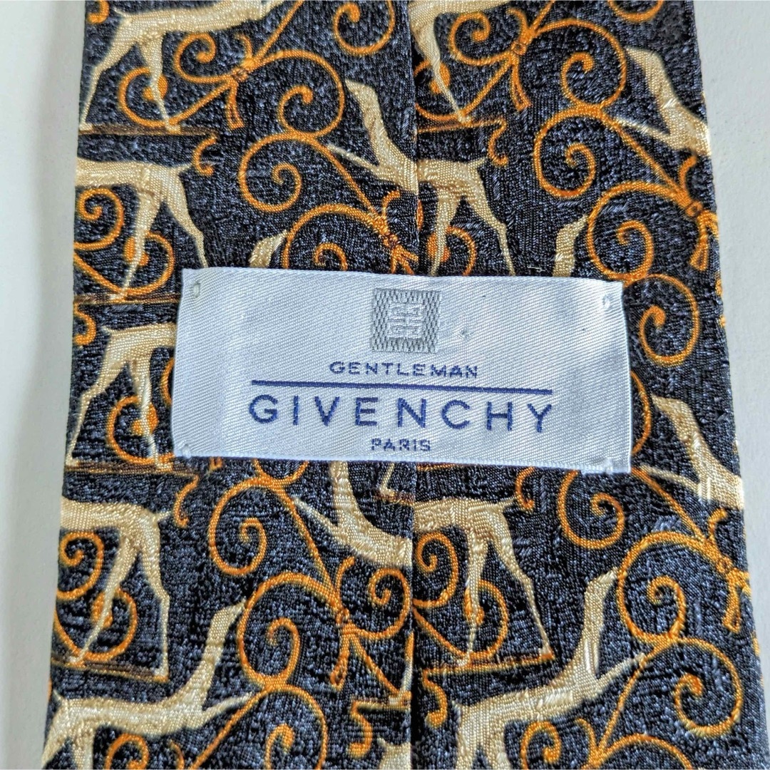 GIVENCHY(ジバンシィ)のイタリア製 ネクタイ GIVENCHY ジバンシイ 犬柄 動物柄 黒 オレンジ メンズのファッション小物(ネクタイ)の商品写真