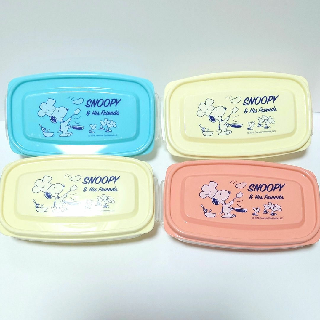 SNOOPY(スヌーピー)のピーナッツ スヌーピー フードコンテナ スヌーピー保存容器 スヌーピータッパー インテリア/住まい/日用品のキッチン/食器(弁当用品)の商品写真