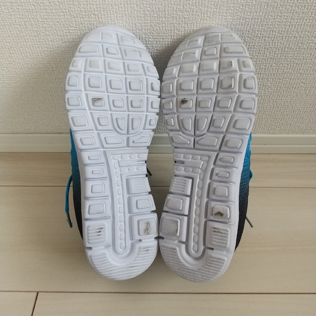 （492）Risata 水色×ブラック グラデーション スニーカー 23.5cm レディースの靴/シューズ(スニーカー)の商品写真