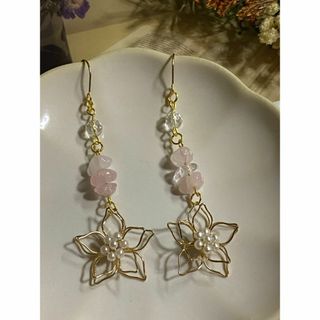 403. ハンドメイド☆ビジューピアス／イヤリングの通販 by ゆえ's shop