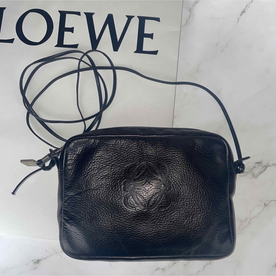 LOEWE - ロエベ loewe アナグラム レザー ショルダーバック ブラックの ...