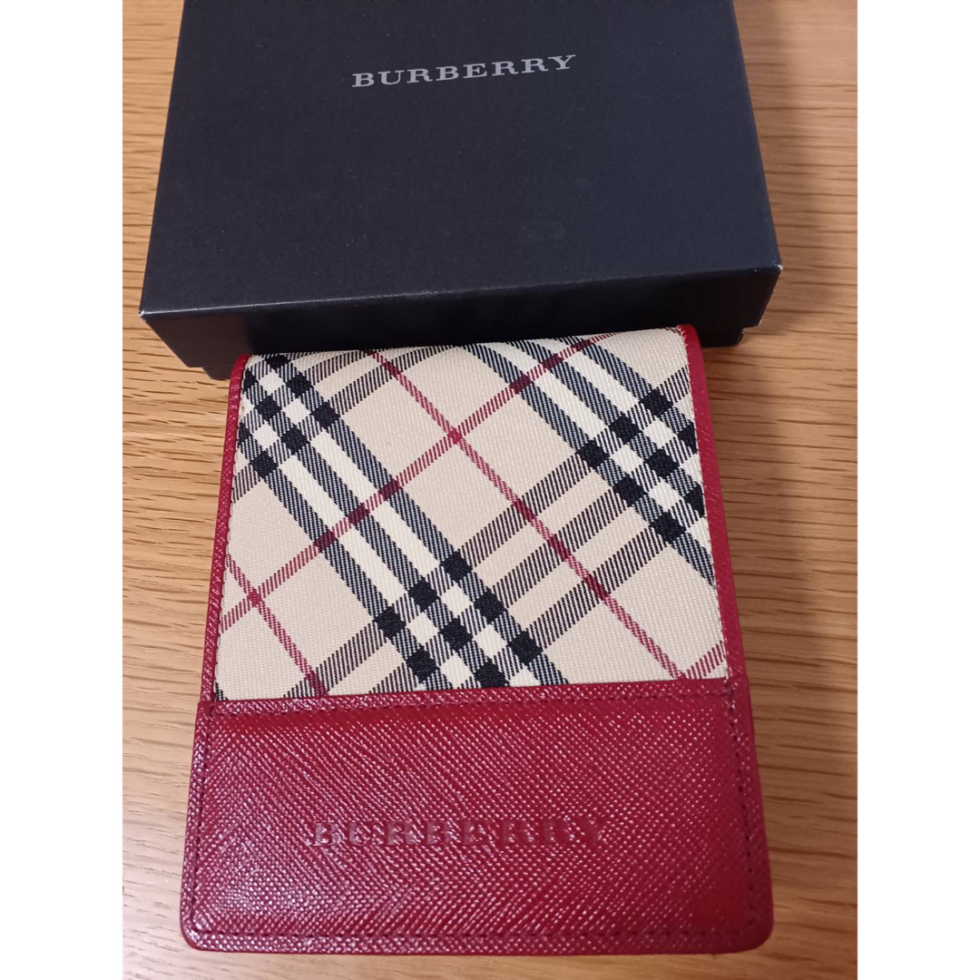 BURBERRY(バーバリー)の新品未使用　バーバリー財布　正規品 レディースのファッション小物(財布)の商品写真