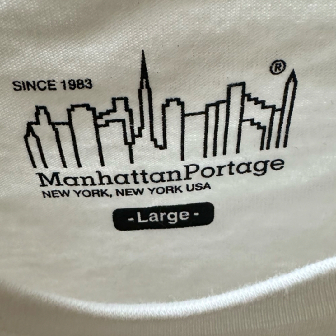 Manhattan Portage(マンハッタンポーテージ)のマンハッタンポーテージ　レディース　ロング丈Tシャツ レディースのトップス(Tシャツ(半袖/袖なし))の商品写真