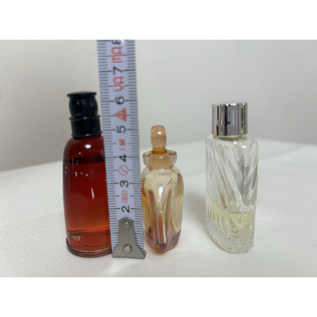 Christian Dior(クリスチャンディオール)の【訳あり】香水　全4本（4種類）　ミニボトル　クリスチャンディオール コスメ/美容の香水(香水(女性用))の商品写真