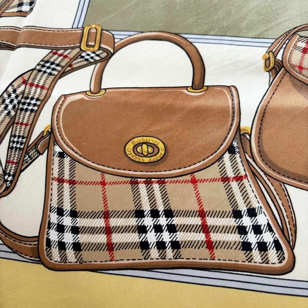 BURBERRY(バーバリー)のバーバリー★シルクスカーフ ノヴァチェック バッグ柄 黄色 バーバリーチェック レディースのファッション小物(バンダナ/スカーフ)の商品写真