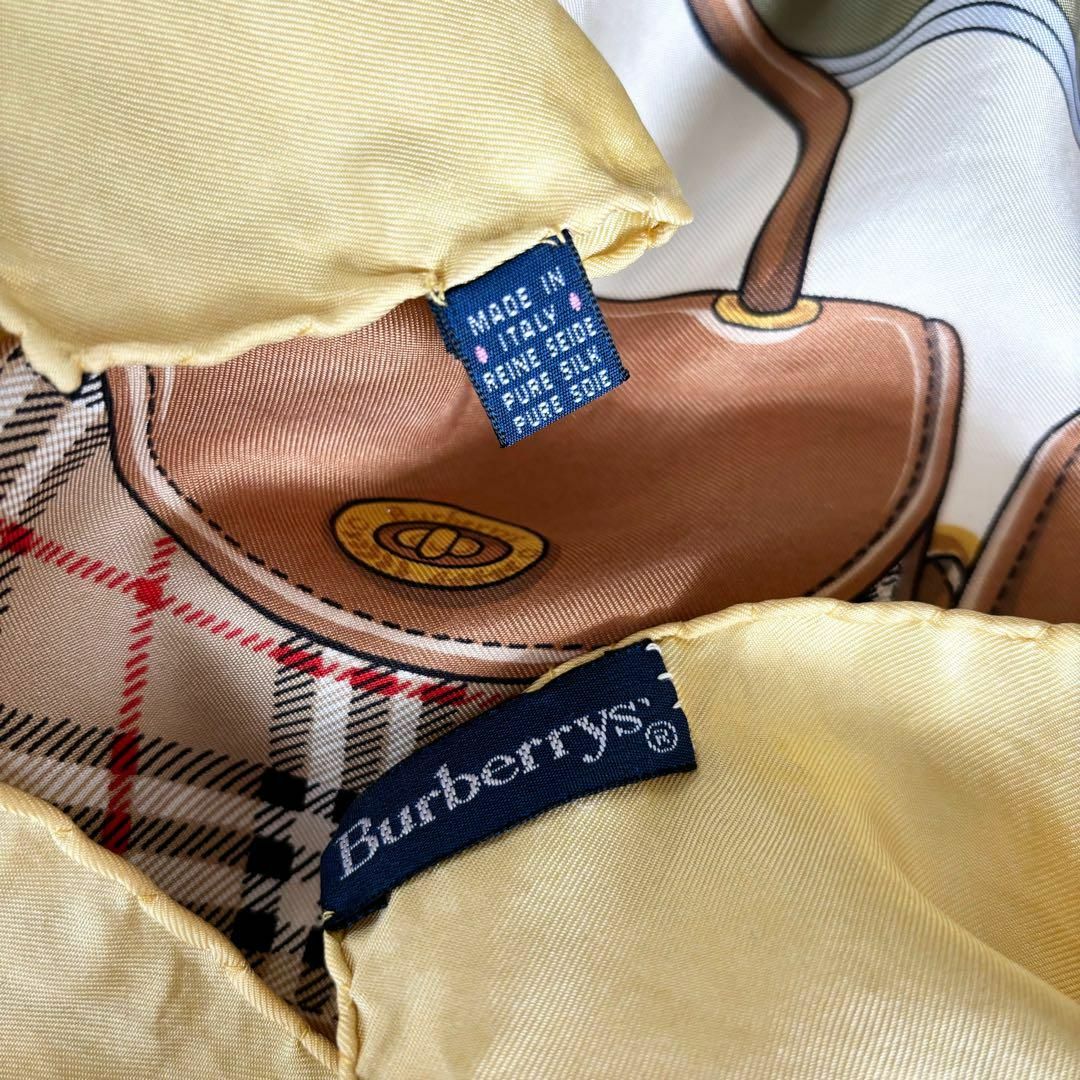 BURBERRY(バーバリー)のバーバリー★シルクスカーフ ノヴァチェック バッグ柄 黄色 バーバリーチェック レディースのファッション小物(バンダナ/スカーフ)の商品写真