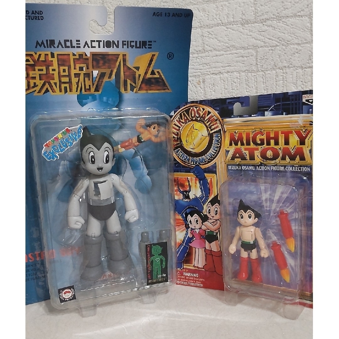 鉄腕アトムフィギュア。手塚治虫アクションフィギュア 鉄腕アトムフィギュア。手塚治虫アクションフィギュア