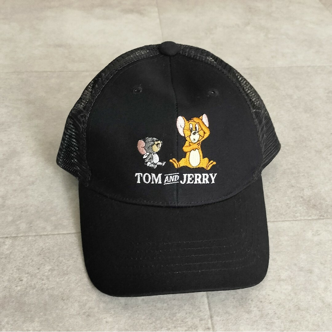 新品 58cm トムとジェリー メッシュ キャップ 帽子 エンタメ/ホビーのおもちゃ/ぬいぐるみ(キャラクターグッズ)の商品写真