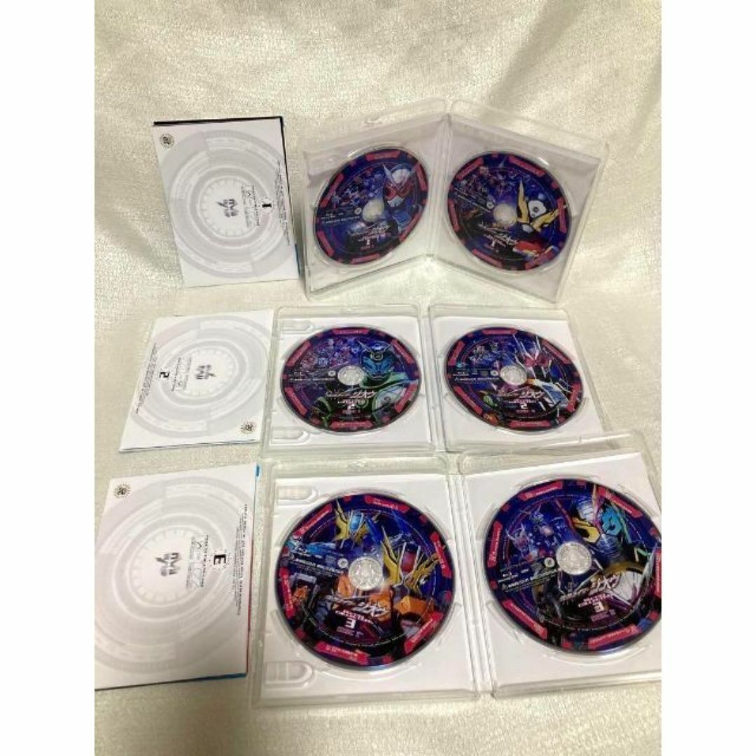仮面ライダージオウ Blu-ray BOX 3巻set ビビビのビビルゲイツ 特撮 仮面ライダージオウ Blu-ray BOX 3巻set ビビビのビビルゲイツ 特撮