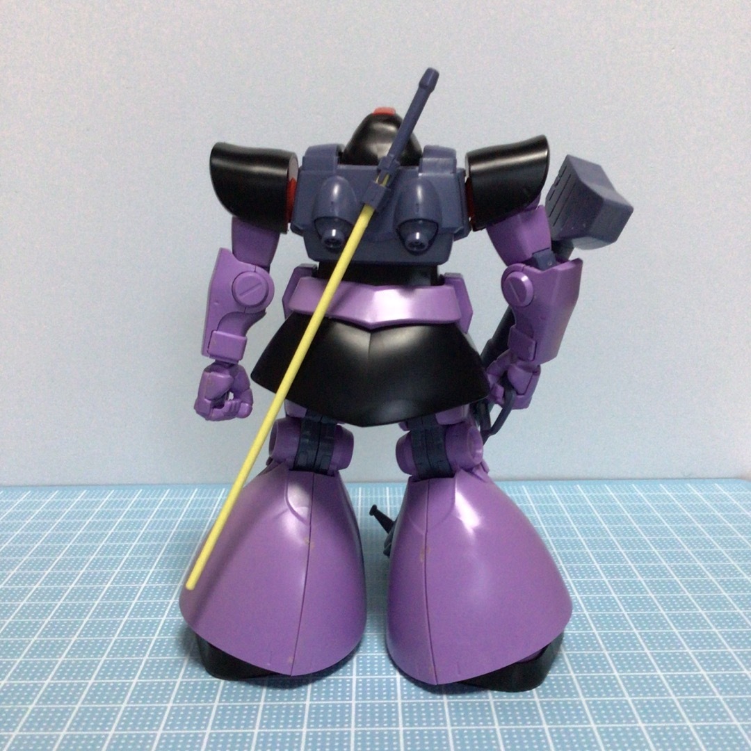 High Grade（BANDAI）(ハイグレード)のジャンク　ガンプラ　1／144  HGUC ゾック　ドム エンタメ/ホビーのおもちゃ/ぬいぐるみ(模型/プラモデル)の商品写真